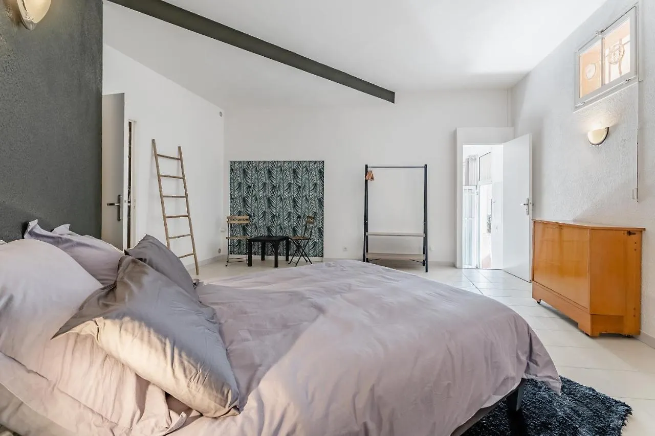 Appartement Le Saint Clair par Dodo-a-Cassis France