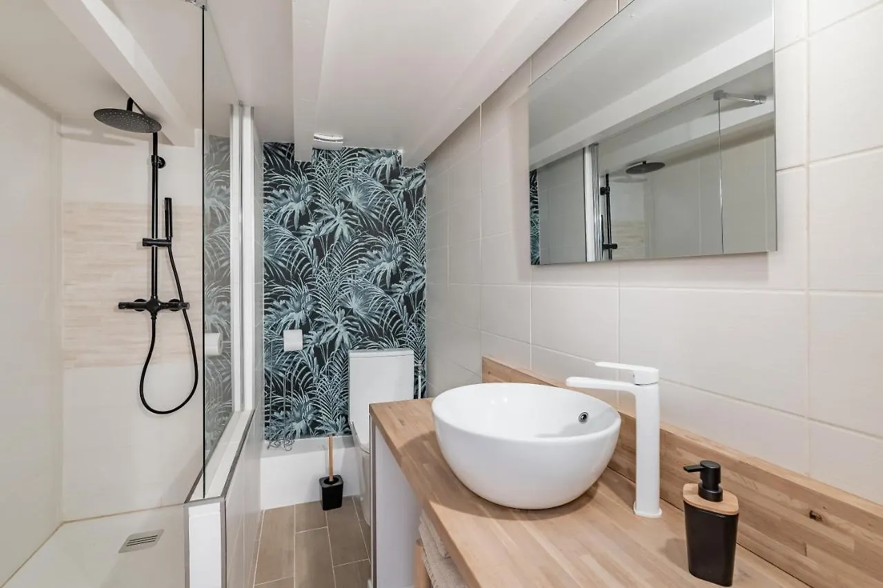 Appartement Le Saint Clair par Dodo-a-Cassis France