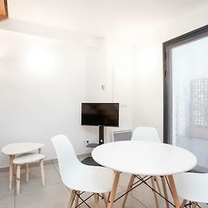 https://appartement-004-18-rue-matabiau-jeanne-darc-toulouse.midi-pyreneeshotels.com