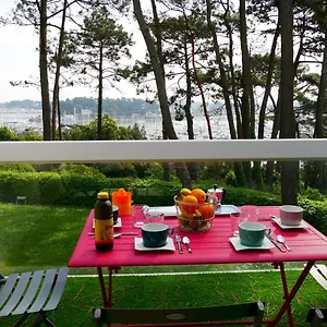 https://appartement-duplex-5-personnes-vue-sur-le-port-de-la.inbrittany.com